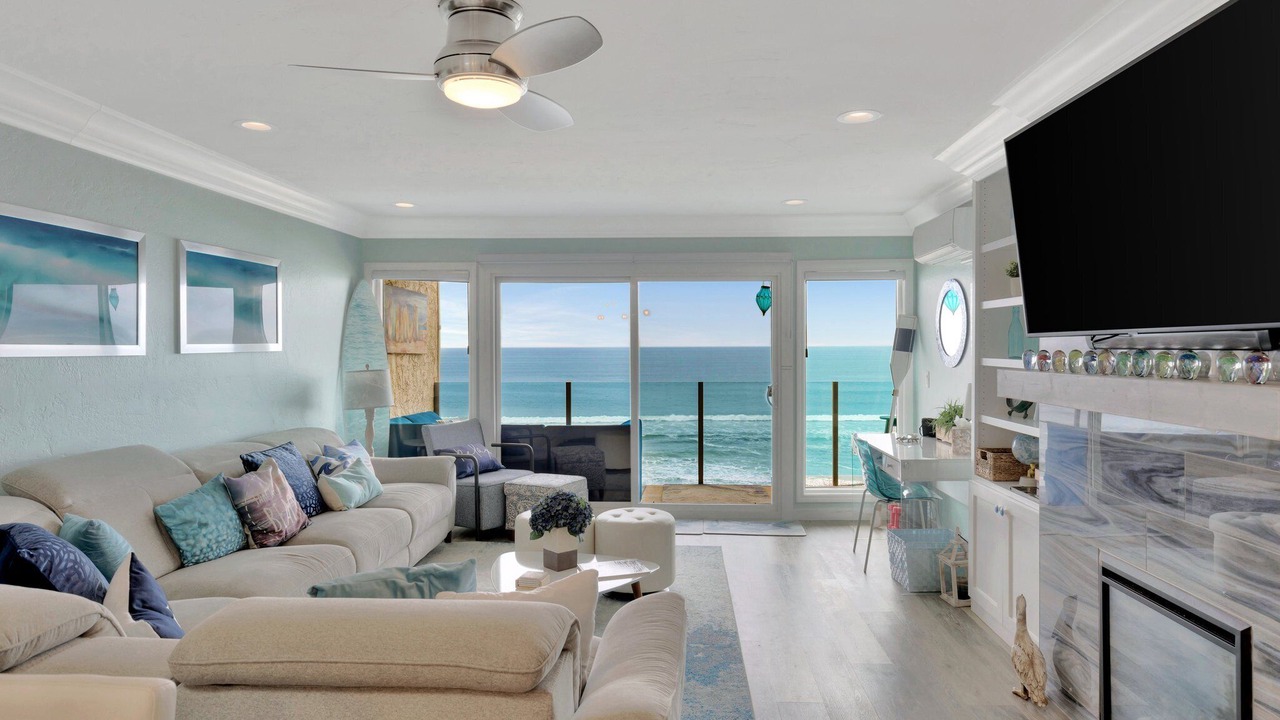 Photo of Bedroom in Solana Beach