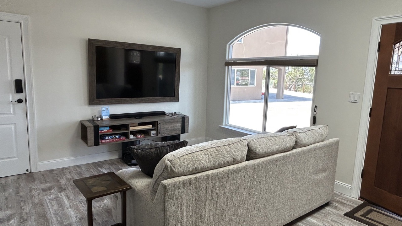 Photo of Bedroom in Arroyo Grande