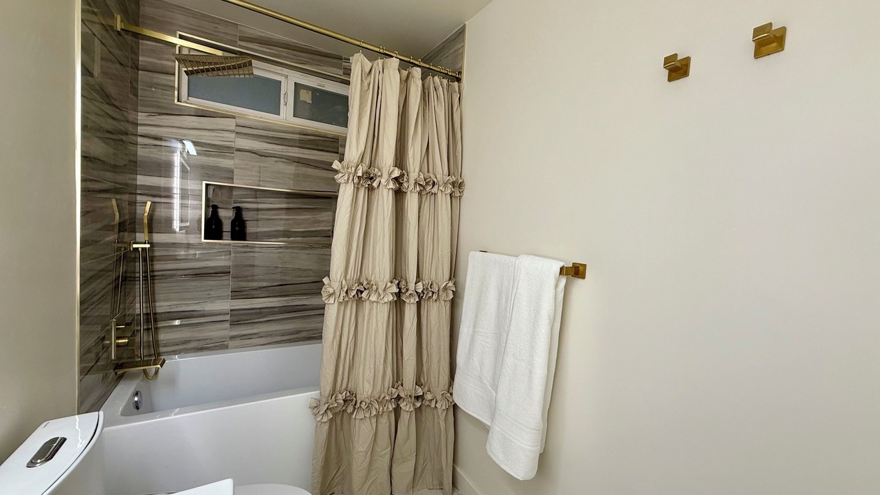 Photo of Bathroom in Quartz Hill
