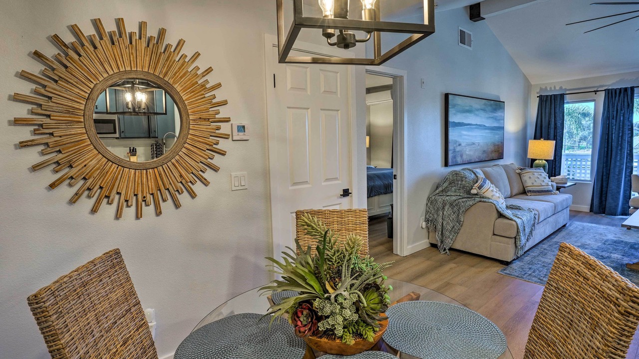 Photo of Livingroom in Capistrano Beach