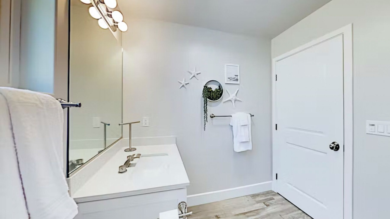 Photo of Bathroom in Grover Beach