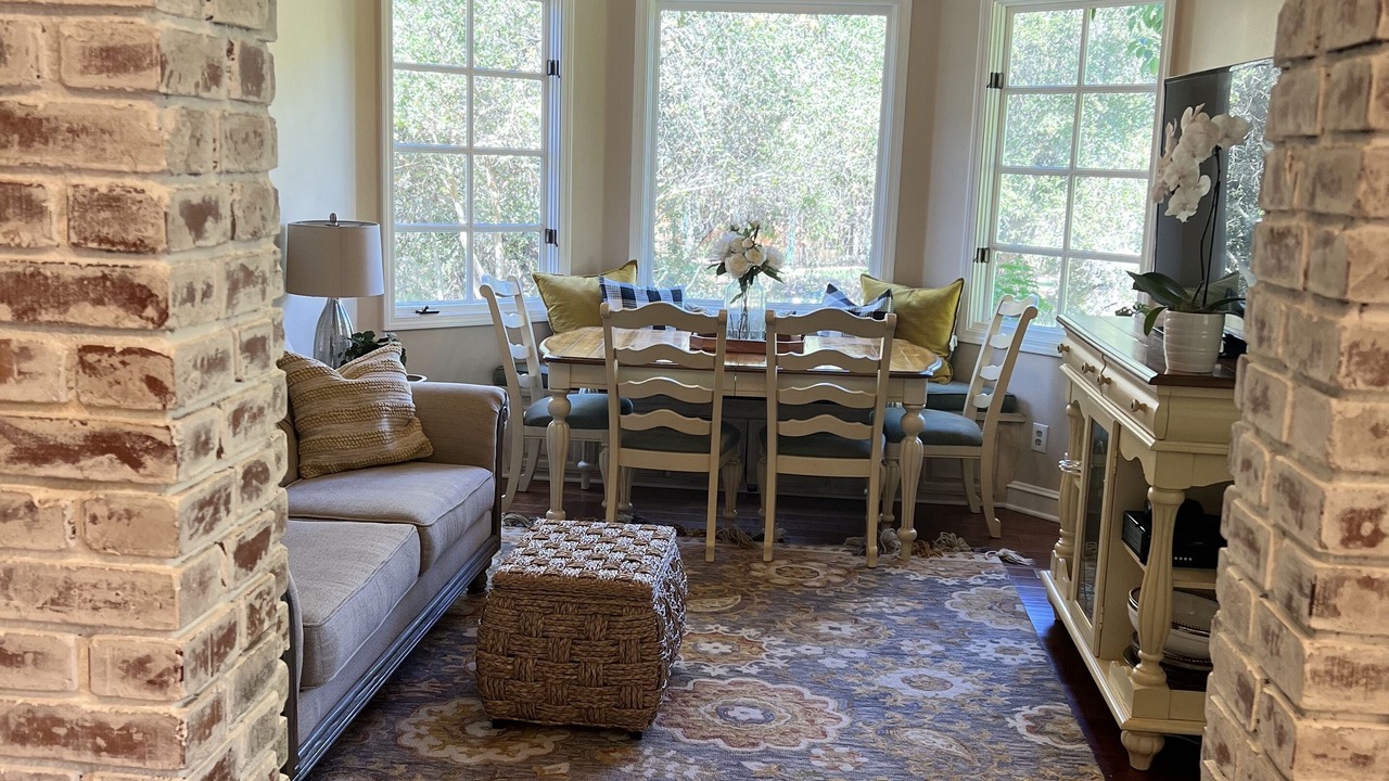 Photo of Livingroom in Valley Center