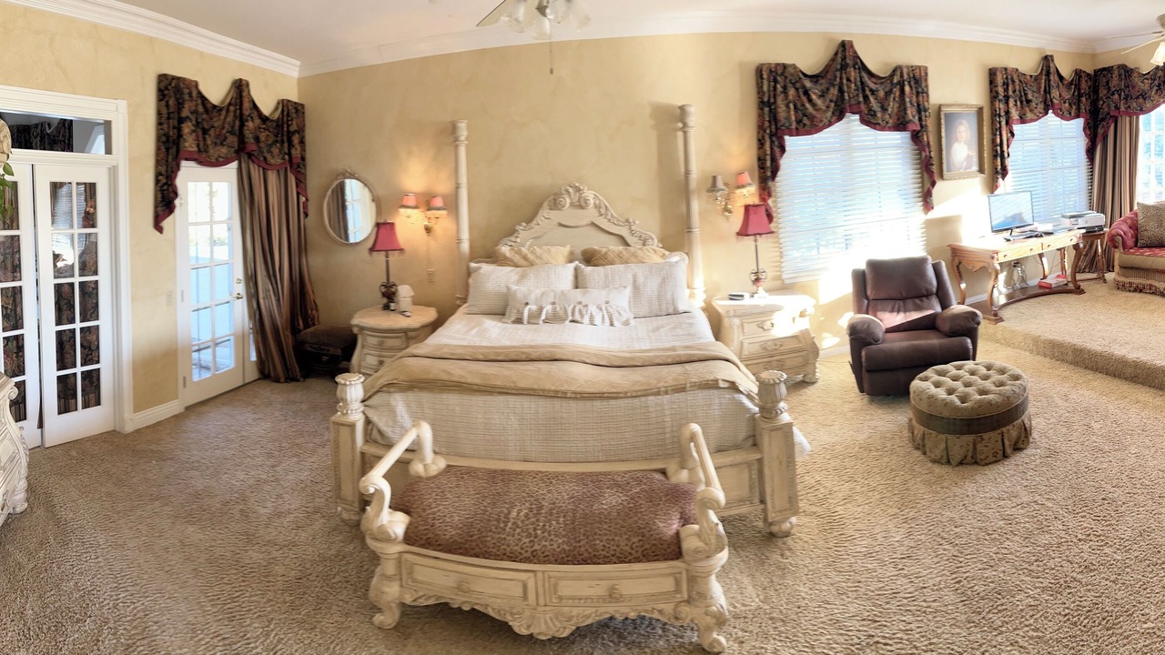 Photo of Bedroom in Valley Center