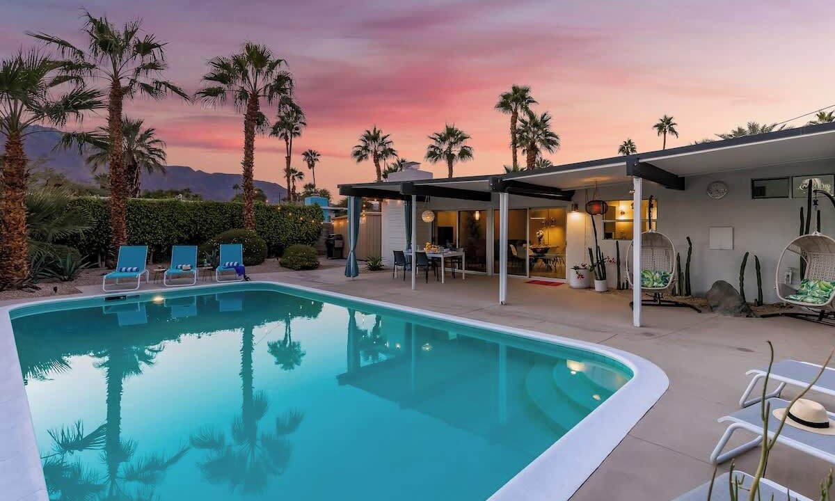 Photo of Outdoor in Sunmor