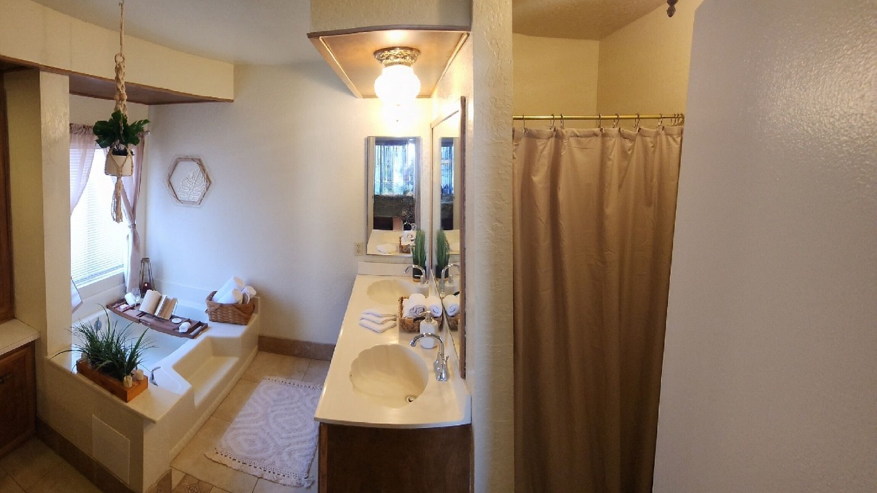 Photo of Bathroom in Holiday Shores