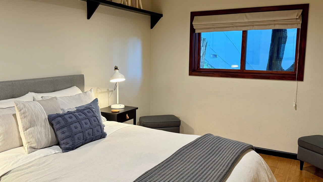 Photo of Bedroom in Shepherd Canyon