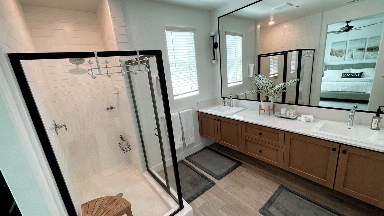 Photo of Bathroom in Clovis
