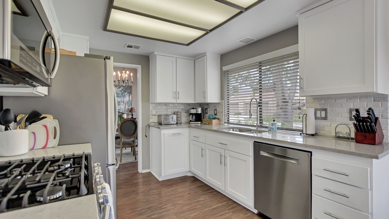 Photo of Kitchen in Cathedral City