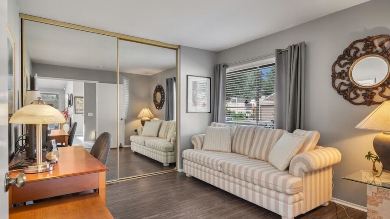 Photo of Livingroom in Cathedral City