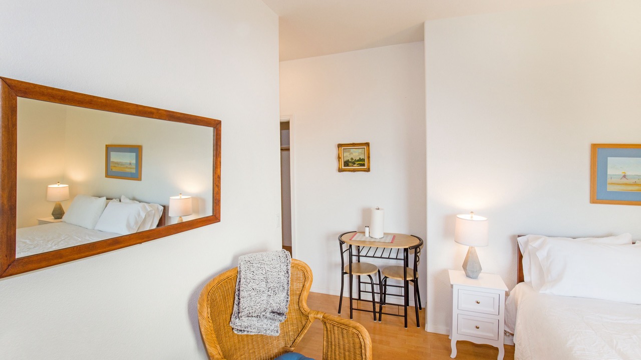 Photo of Bedroom in Shelter Cove