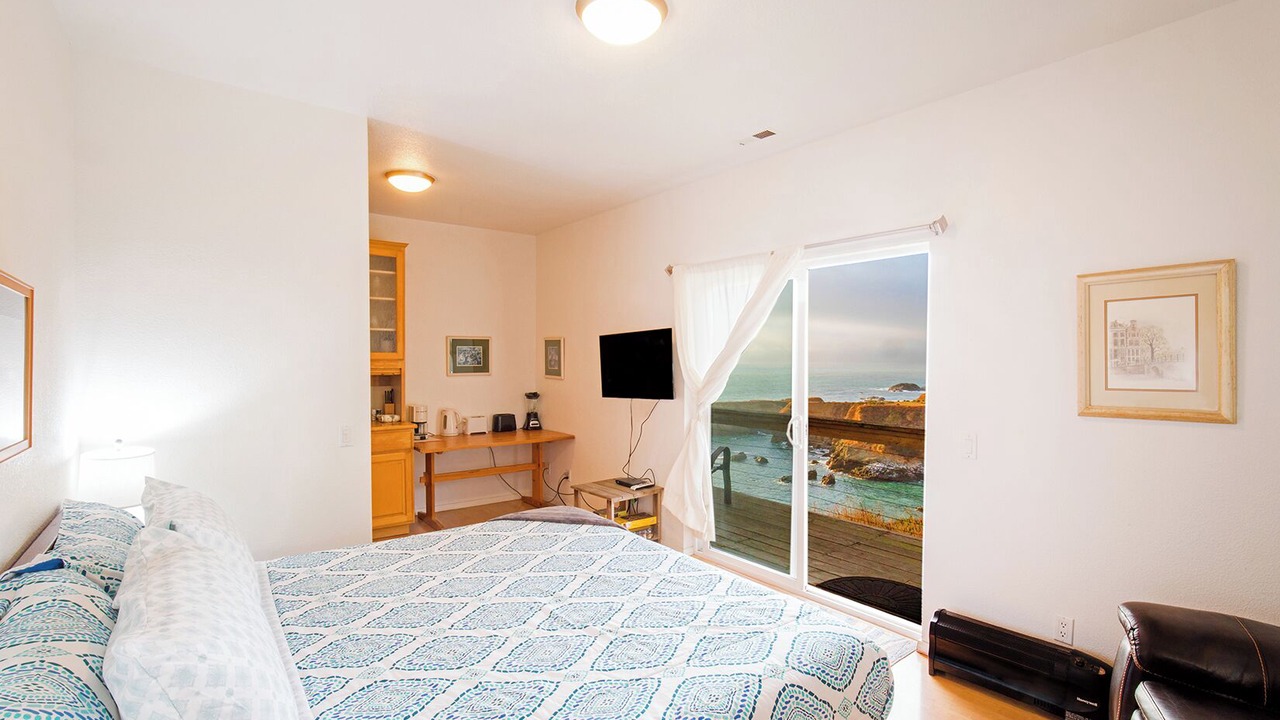 Photo of Bedroom in Shelter Cove