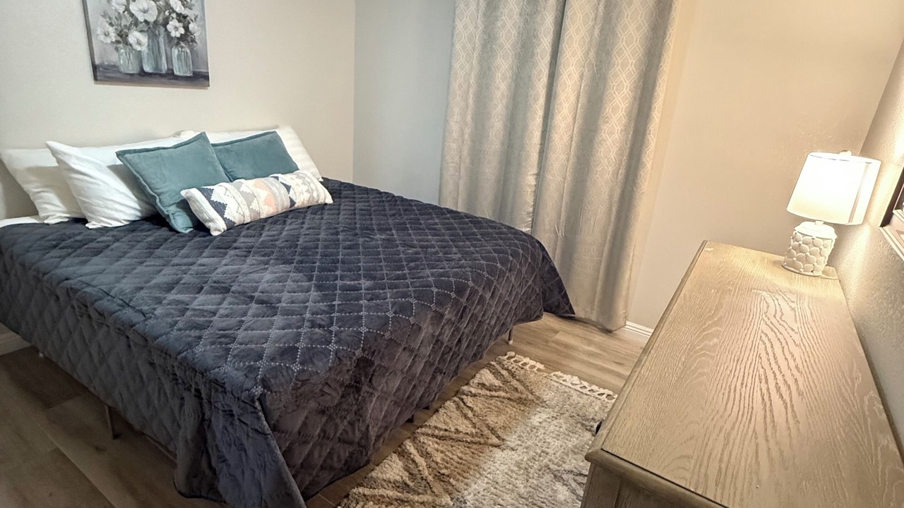 Photo of Bedroom in Somerton