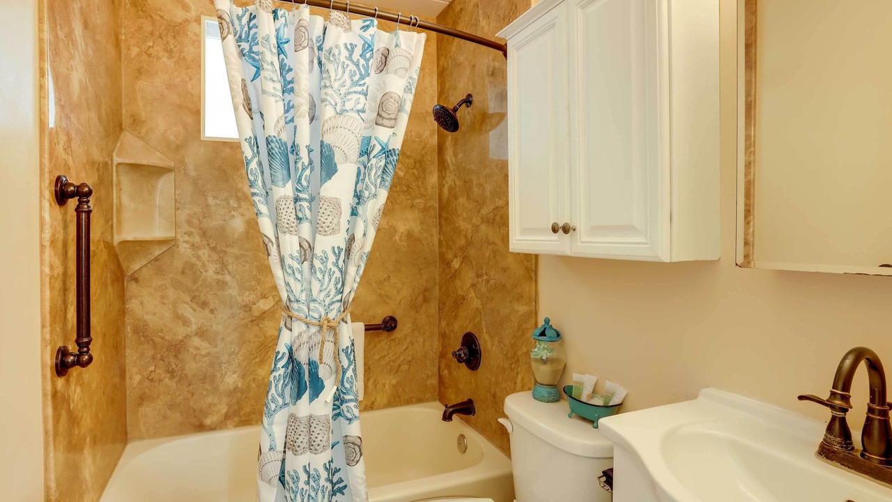 Photo of Bathroom in Oceano