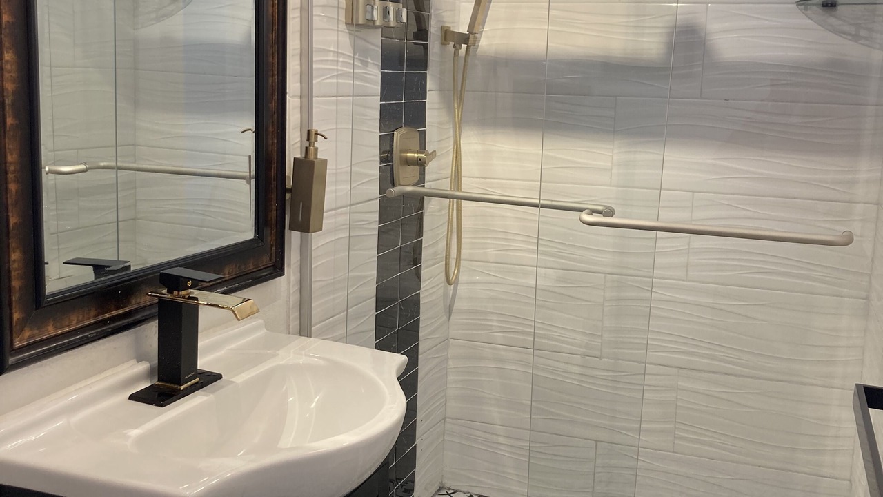 Photo of Bathroom in Banning