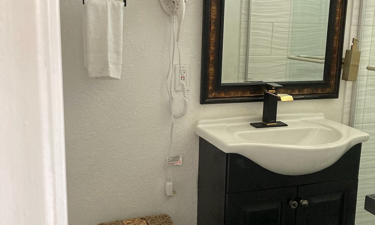 Photo of Bathroom in Banning