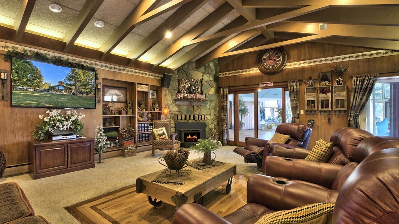 Photo of Livingroom in South Lake Tahoe