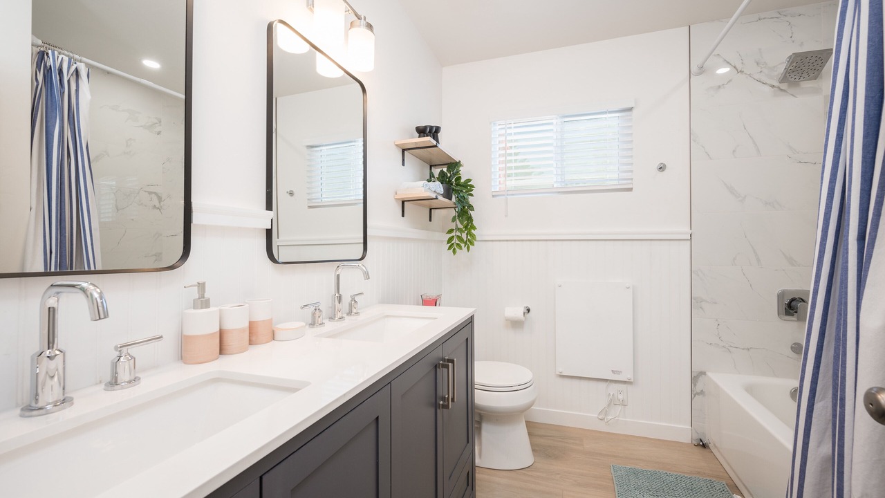 Photo of Bathroom in Grover Beach