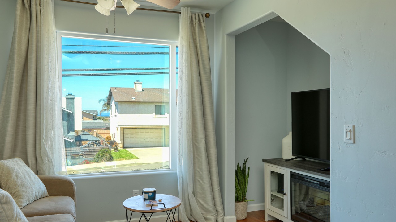 Photo of Livingroom in Grover Beach