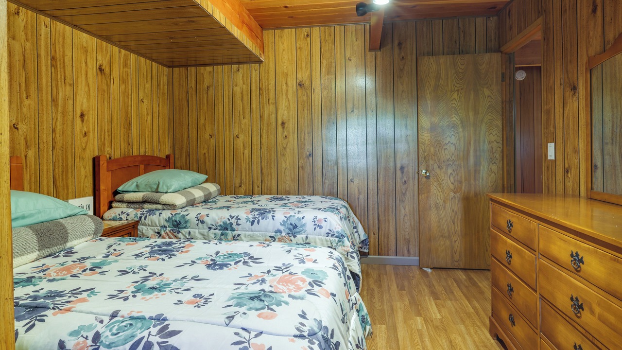 Photo of Bedroom in Twain Harte
