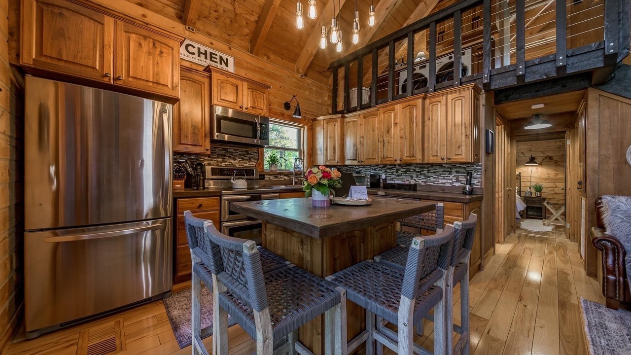 Photo of Kitchen in Munds Park