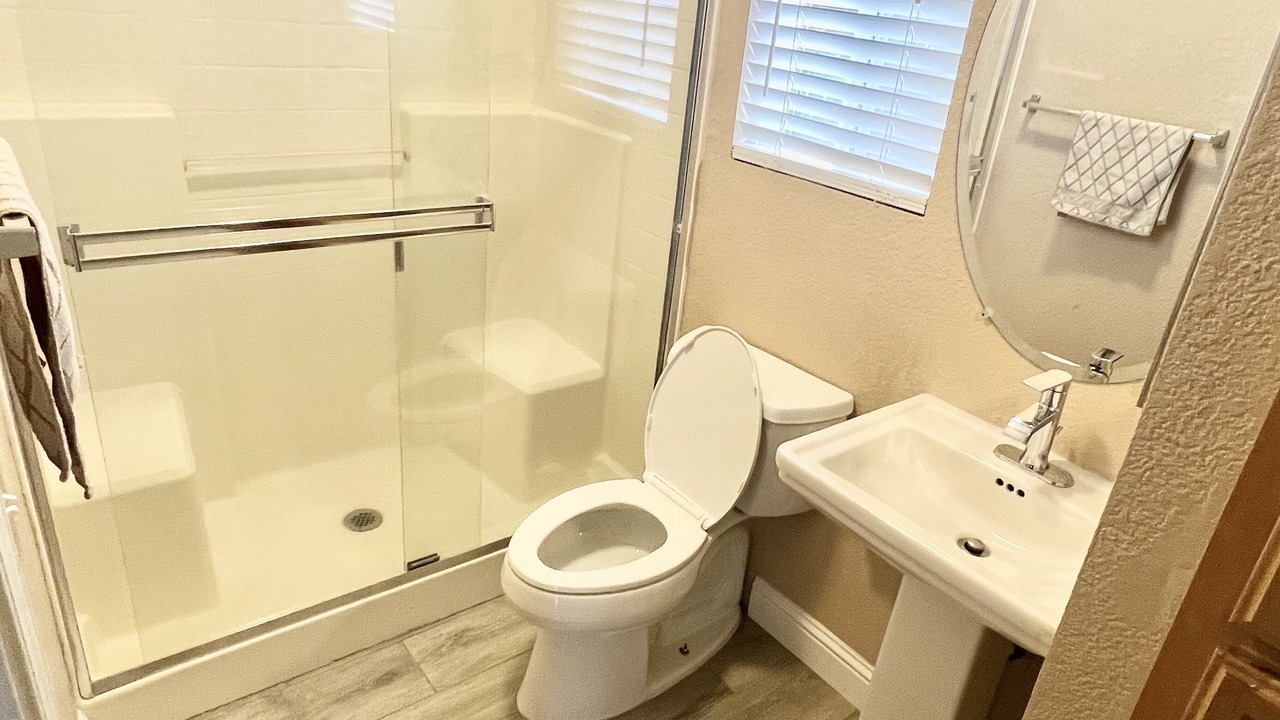 Photo of Bathroom in Tracy