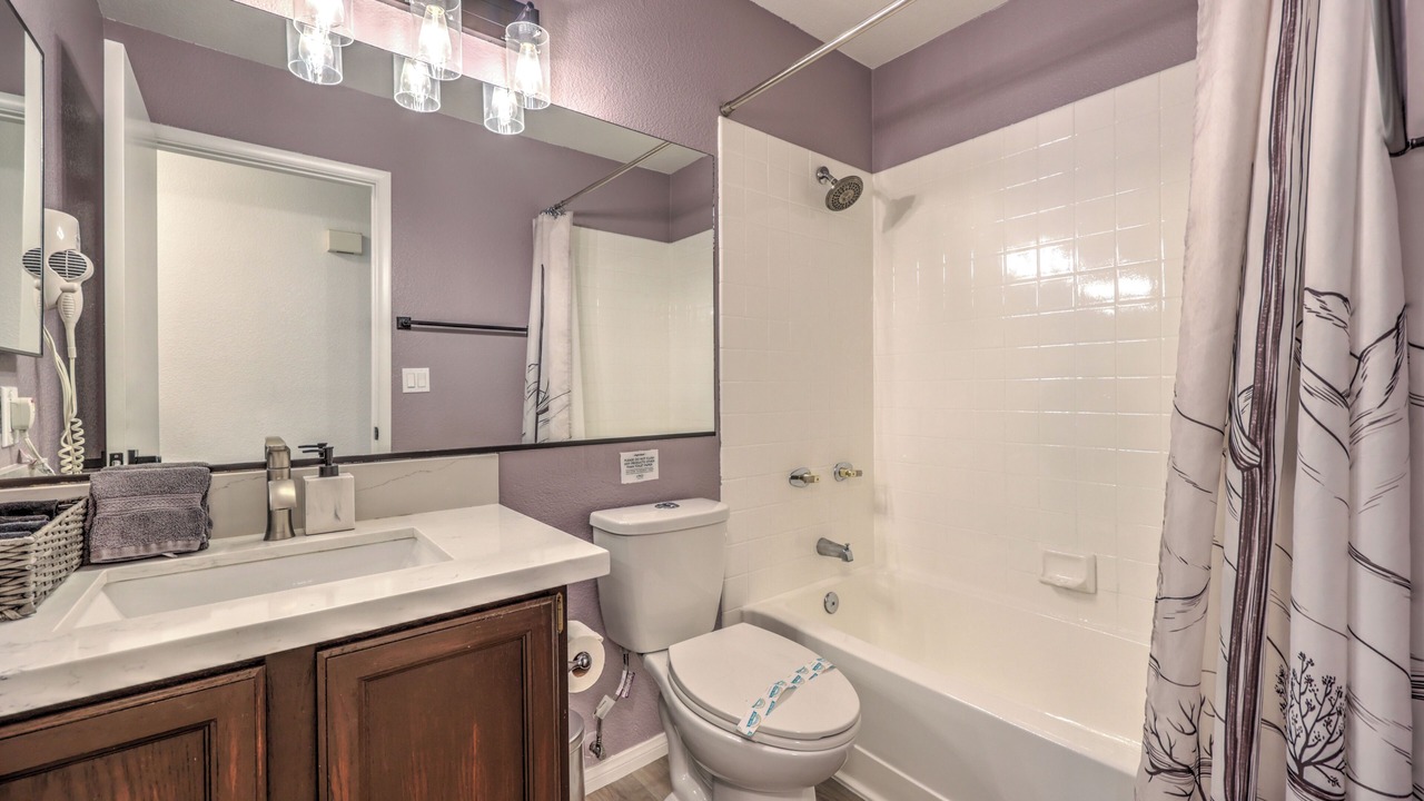 Photo of Bathroom in Silverado Ranch