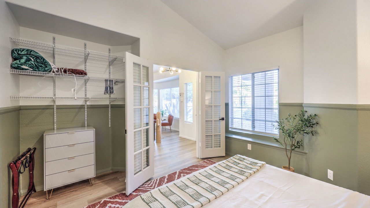 Photo of Bedroom in Silverado Ranch