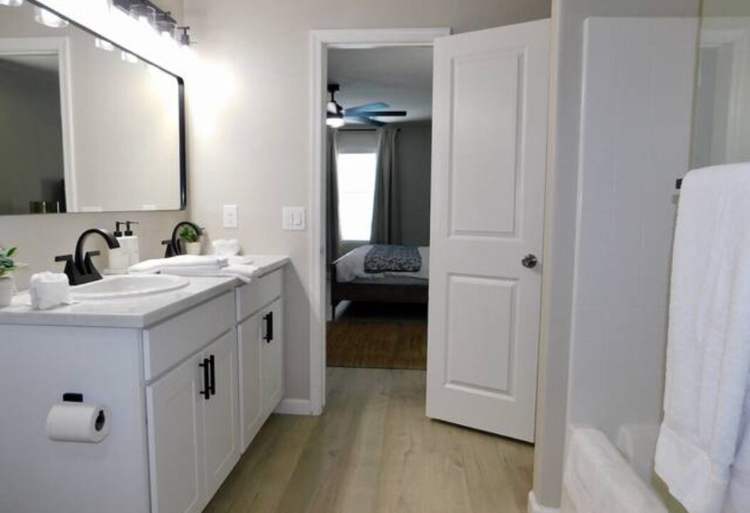 Photo of Bathroom in Holiday Shores