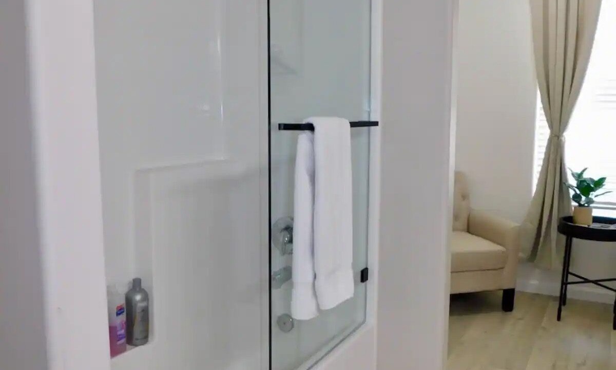 Photo of Bathroom in Holiday Shores