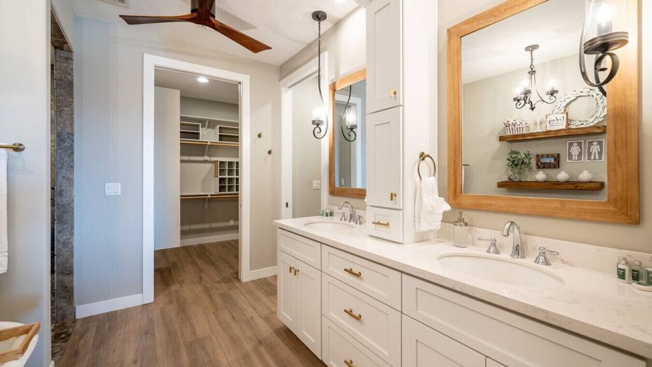 Photo of Bathroom in Lake Havasu City