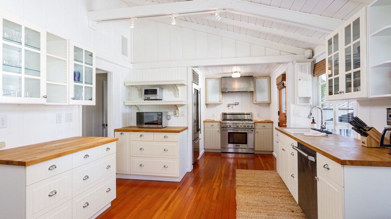 Photo of Kitchen in Laguna Beach