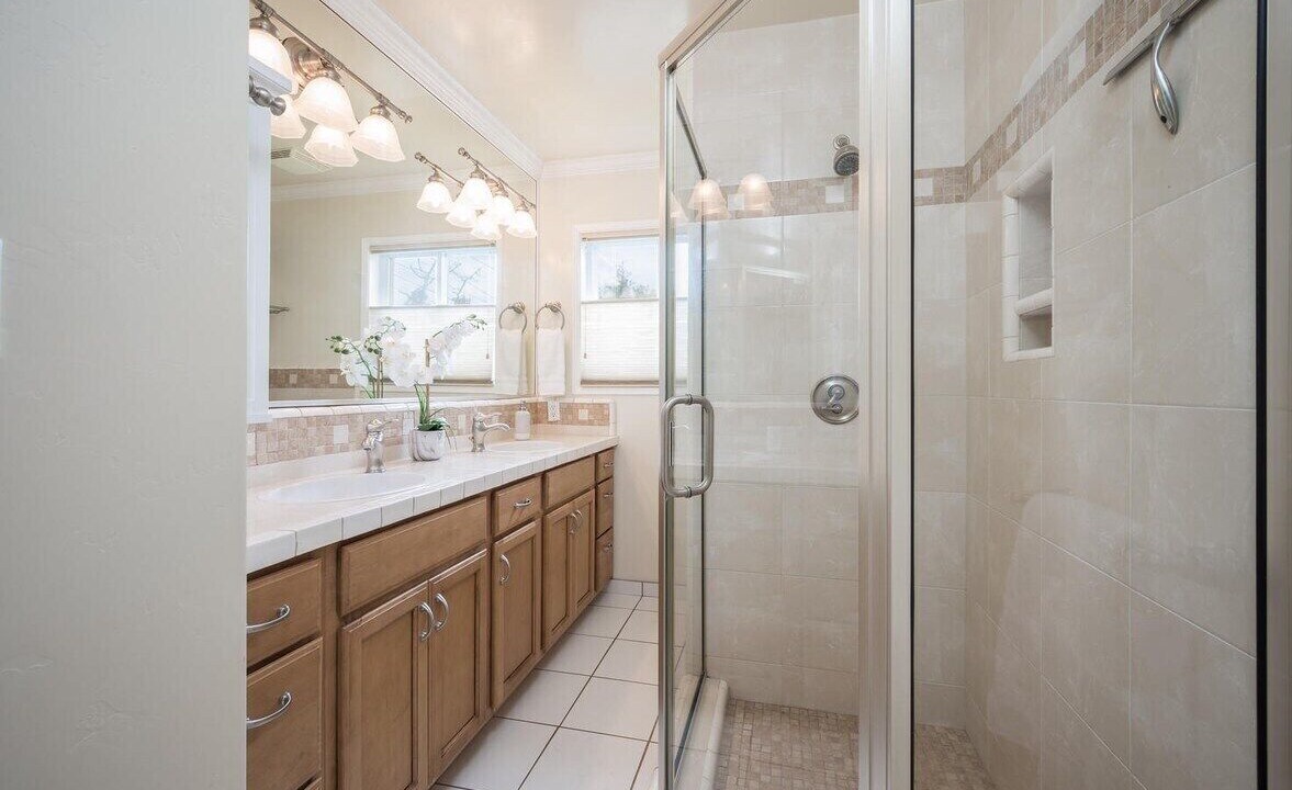 Photo of Bathroom in Shell Beach