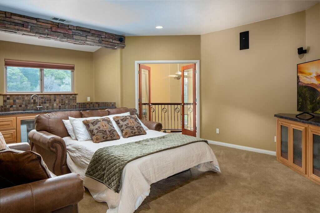 Photo of Bedroom in Arroyo Grande