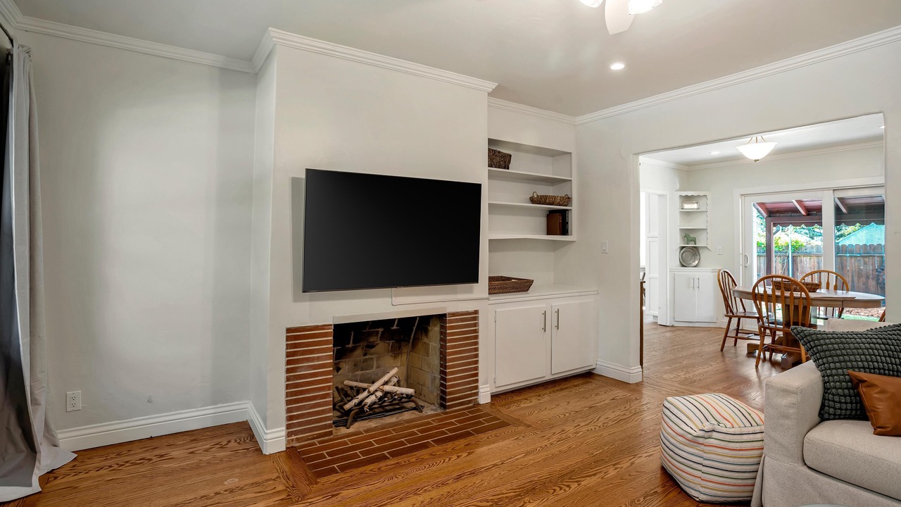 Photo of Livingroom in East Sacramento