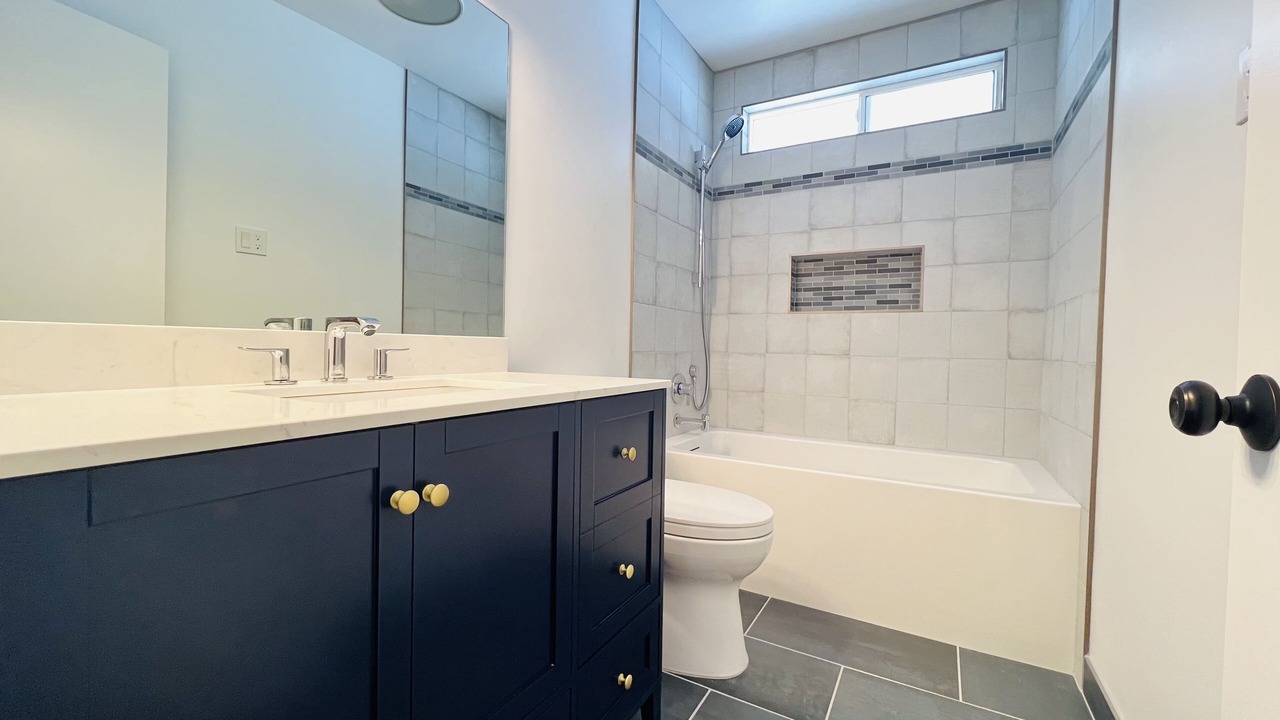 Photo of Bathroom in Oak Shores