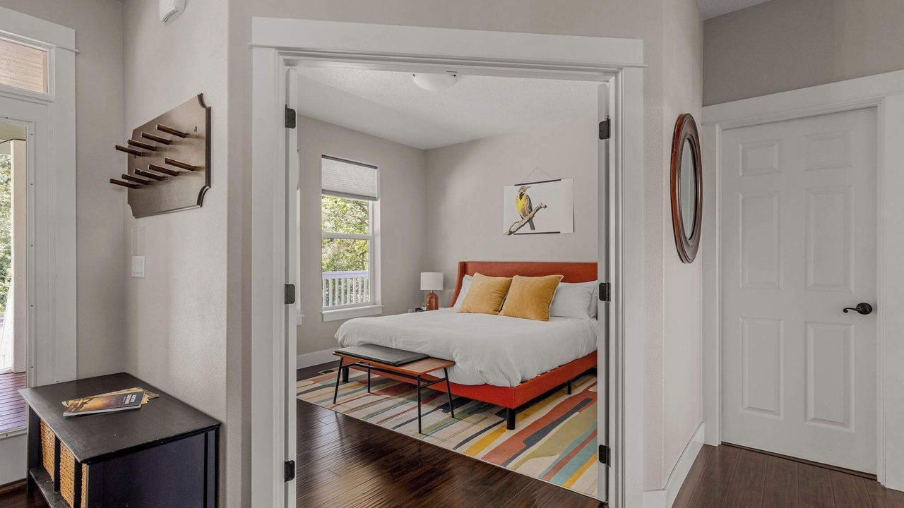 Photo of Bedroom in Amity