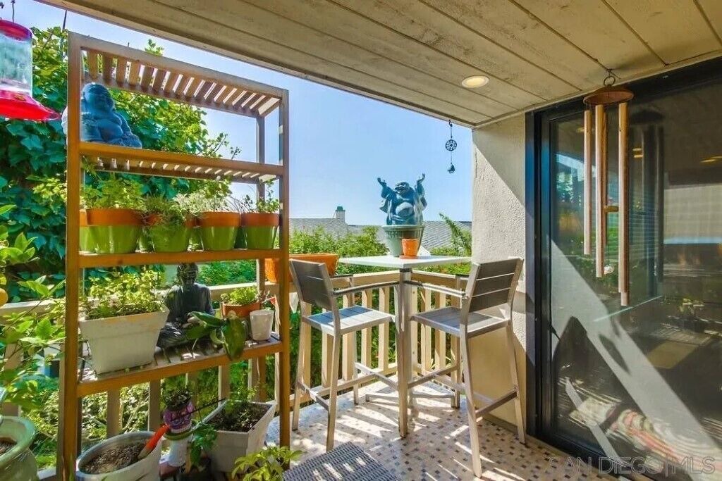 Photo of Patio Balcony in Solana Beach
