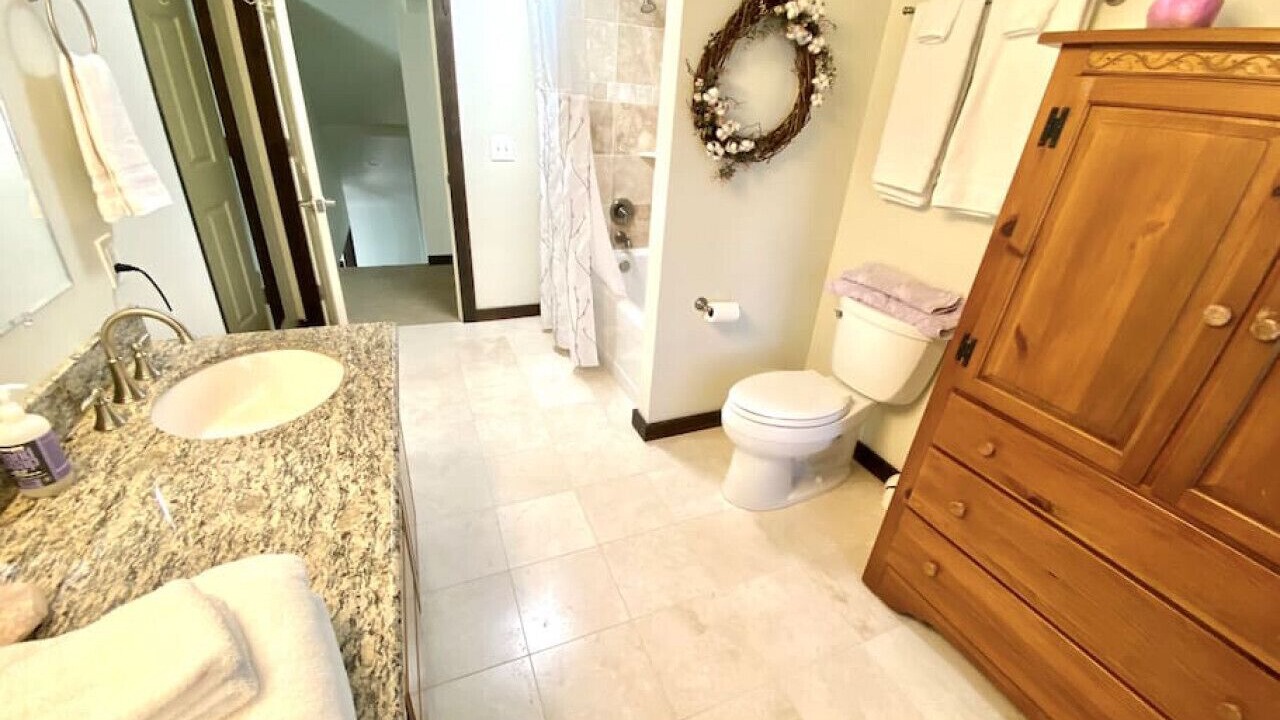 Photo of Bathroom in Myers Flat