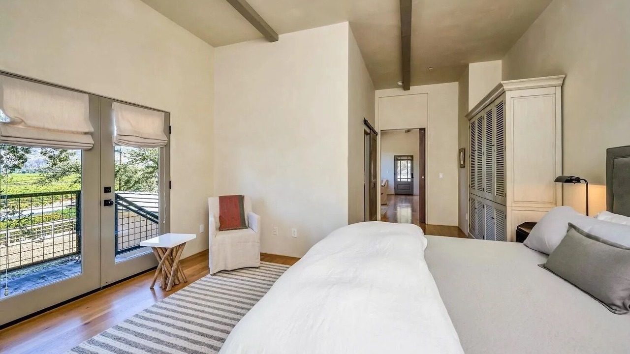 Photo of Bedroom in Calistoga