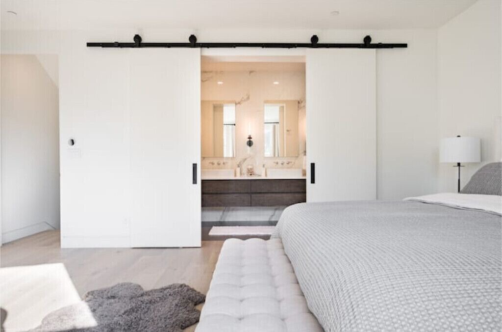 Photo of Bedroom in Dolores Heights