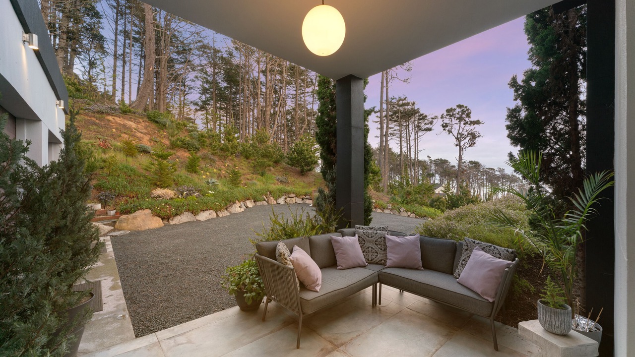 Photo of Patio Balcony in Anchor Bay