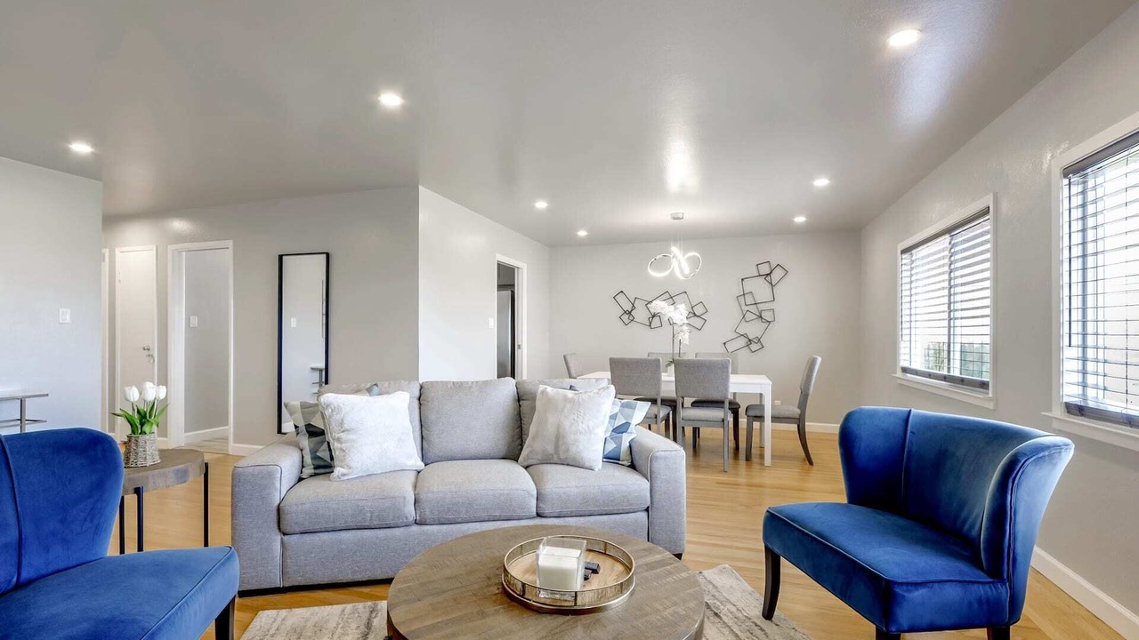 Photo of Livingroom in Daly City
