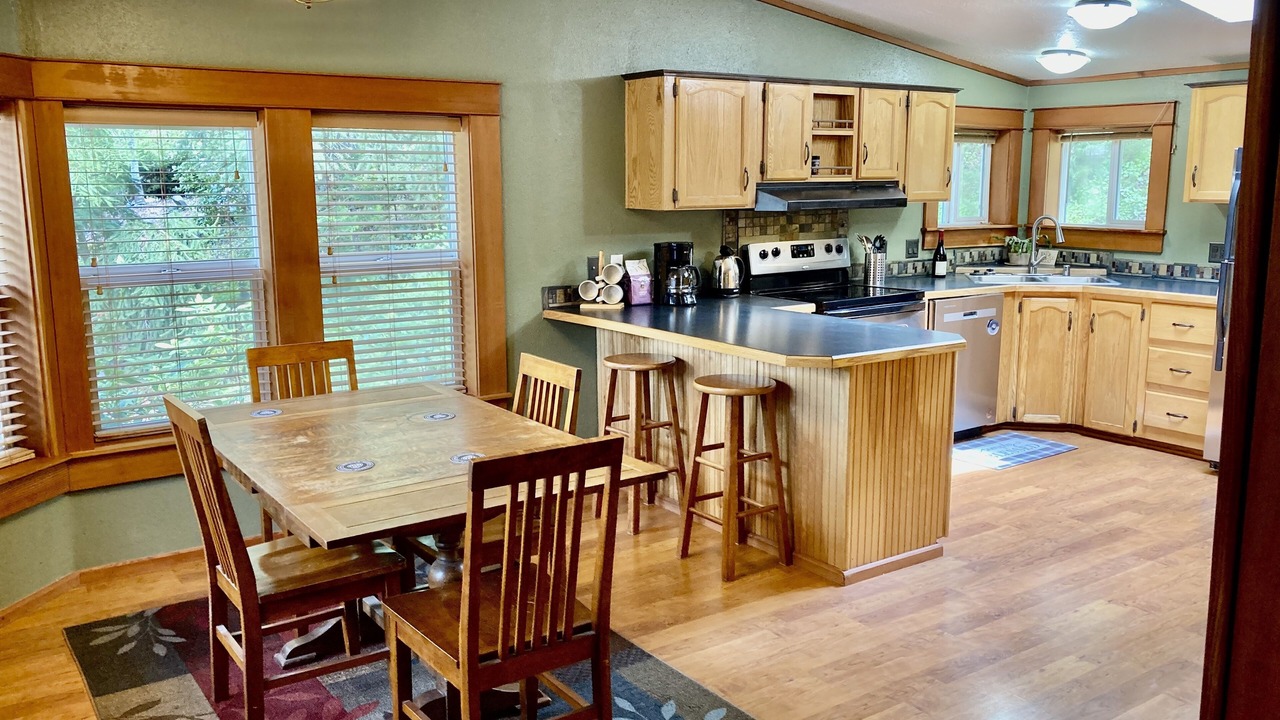 Photo of Kitchen in Southeast Eugene