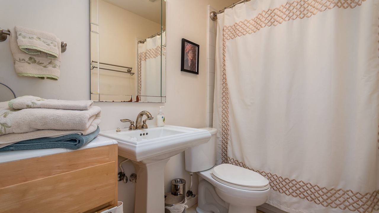 Photo of Bathroom in Baywood-Los Osos