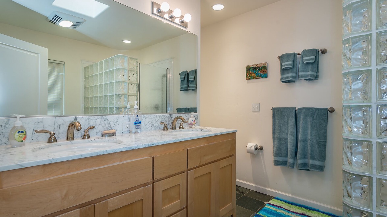 Photo of Bathroom in Baywood-Los Osos