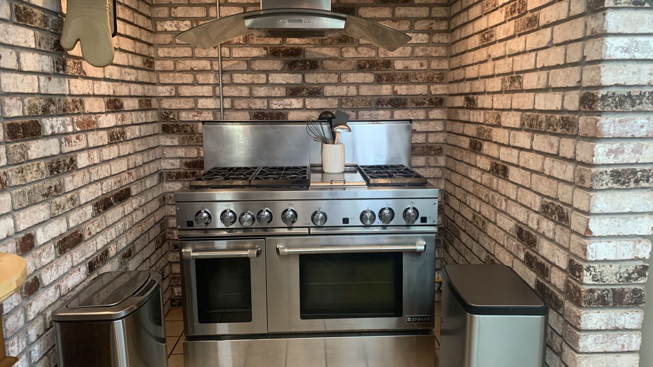 Photo of Kitchen in Salyer