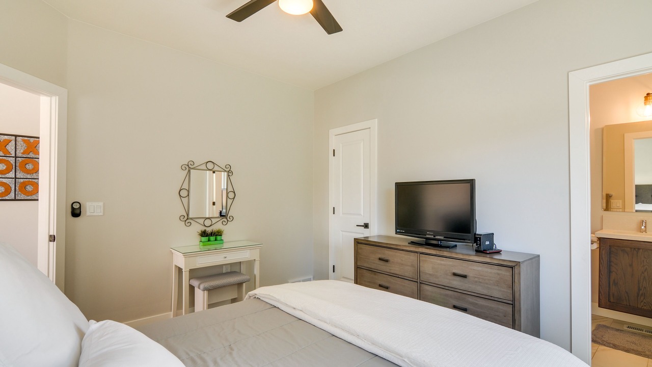 Photo of Bedroom in Parowan