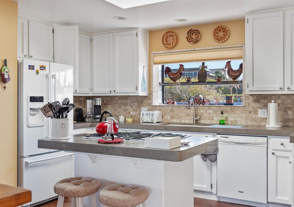 Photo of Kitchen in Baywood Park