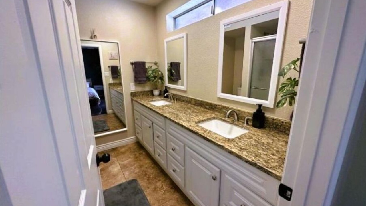 Photo of Bathroom in North Mountain