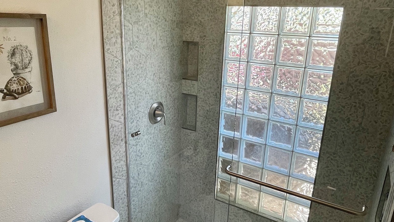 Photo of Bathroom in Bermuda Dunes